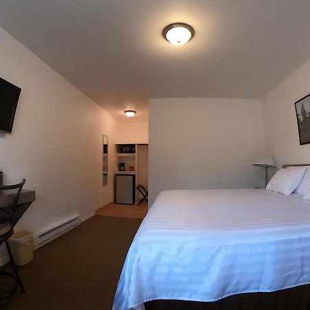 Col-Pacific Motel Ilwaco Zewnętrze zdjęcie