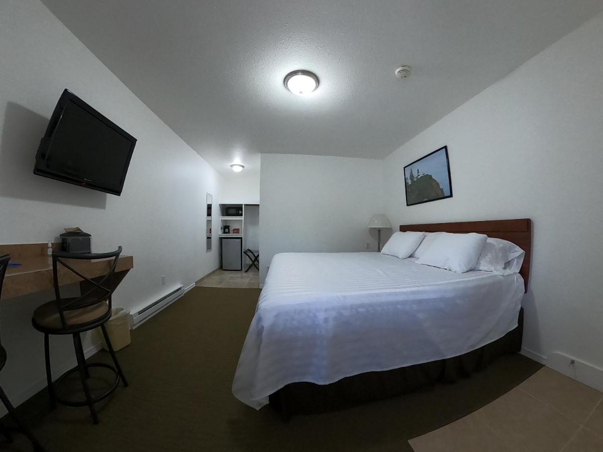 Col-Pacific Motel Ilwaco Zewnętrze zdjęcie